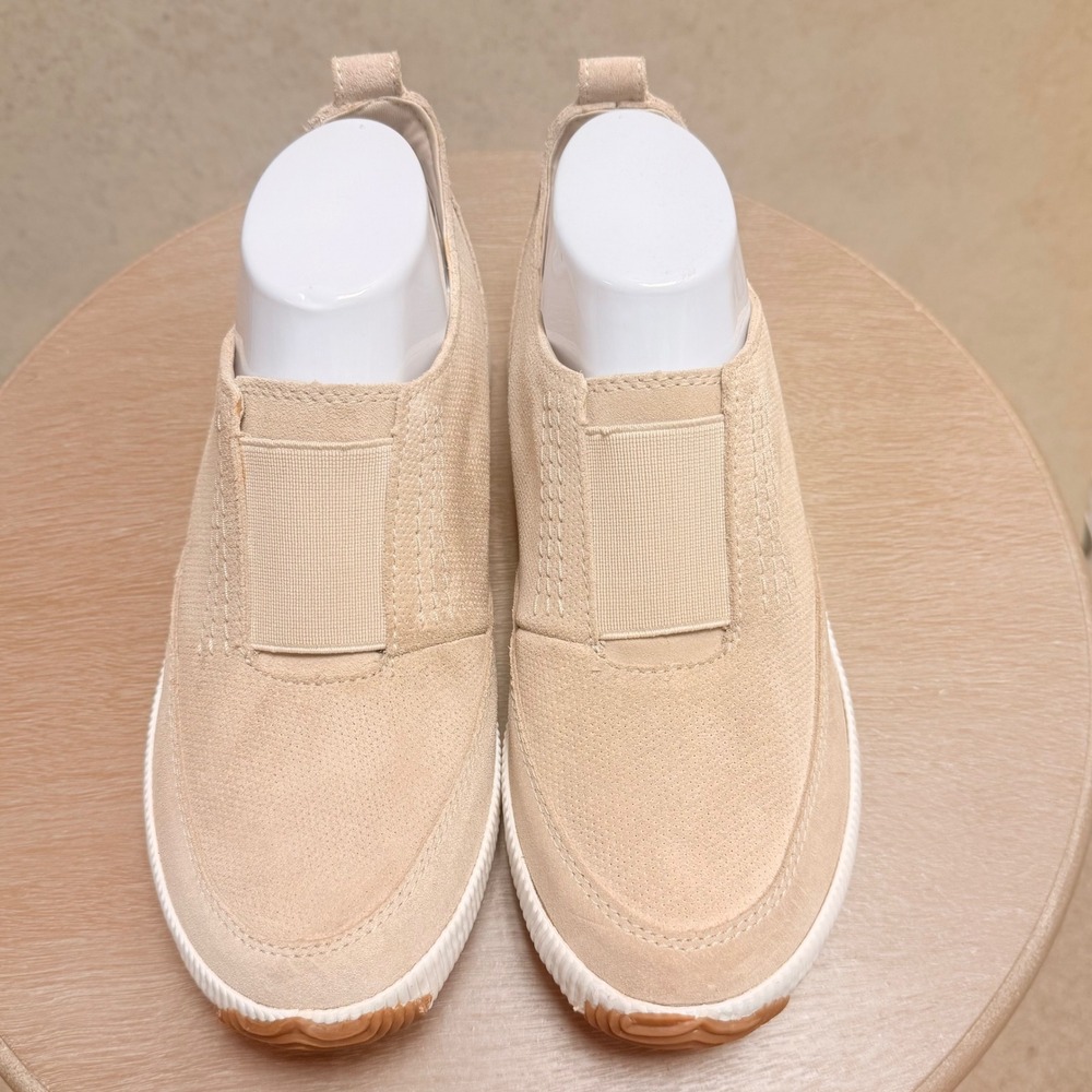 Sorel 8.5 Women Out N About Plus Slip-On Travel Casual Earth Tan Suede Sneaker